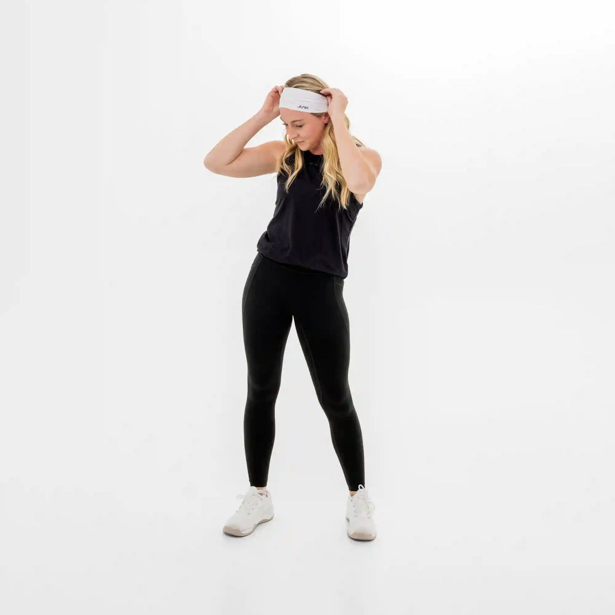 Women's Breakthrough Leggings: Obsidian